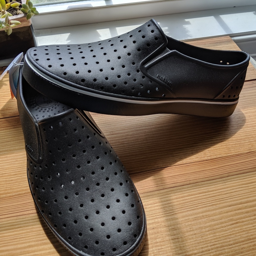 New! Men's Native Slip-on Black Shoe